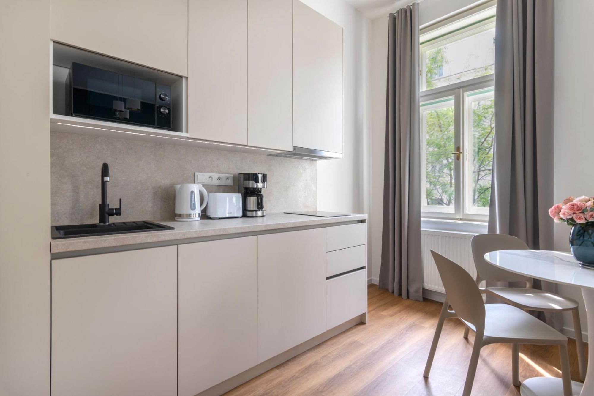 Encore Boutique Residence By Dwellfort Prague Extérieur photo