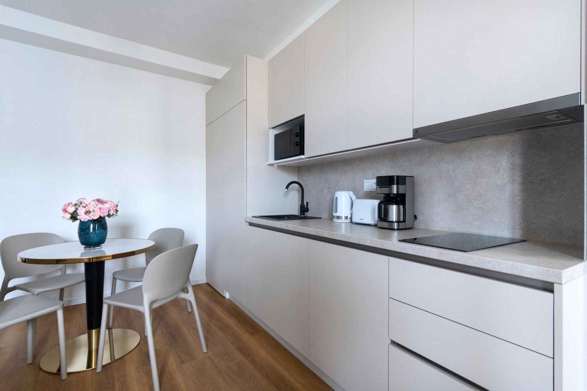 Encore Boutique Residence By Dwellfort Prague Extérieur photo