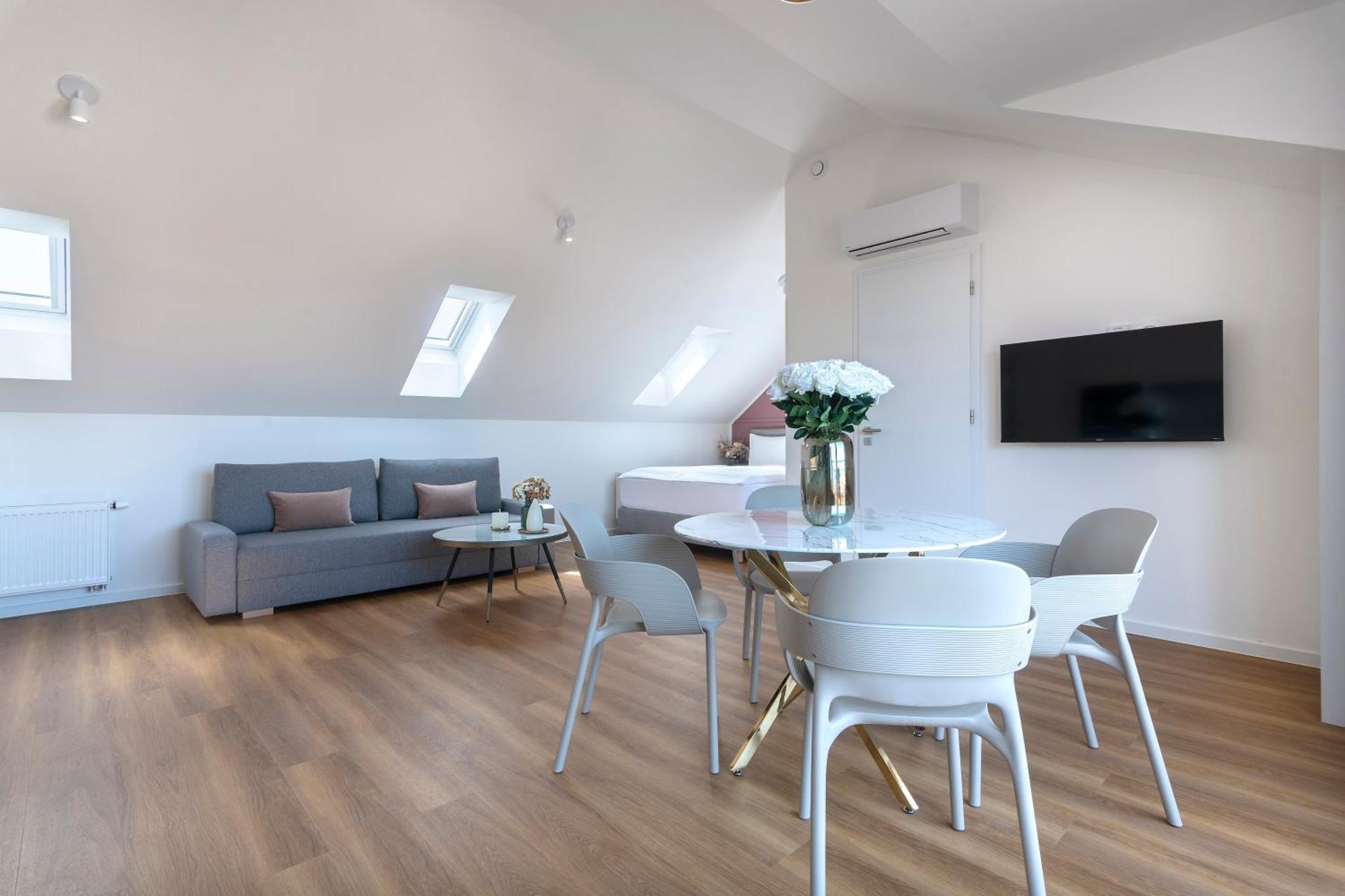 Encore Boutique Residence By Dwellfort Prague Extérieur photo